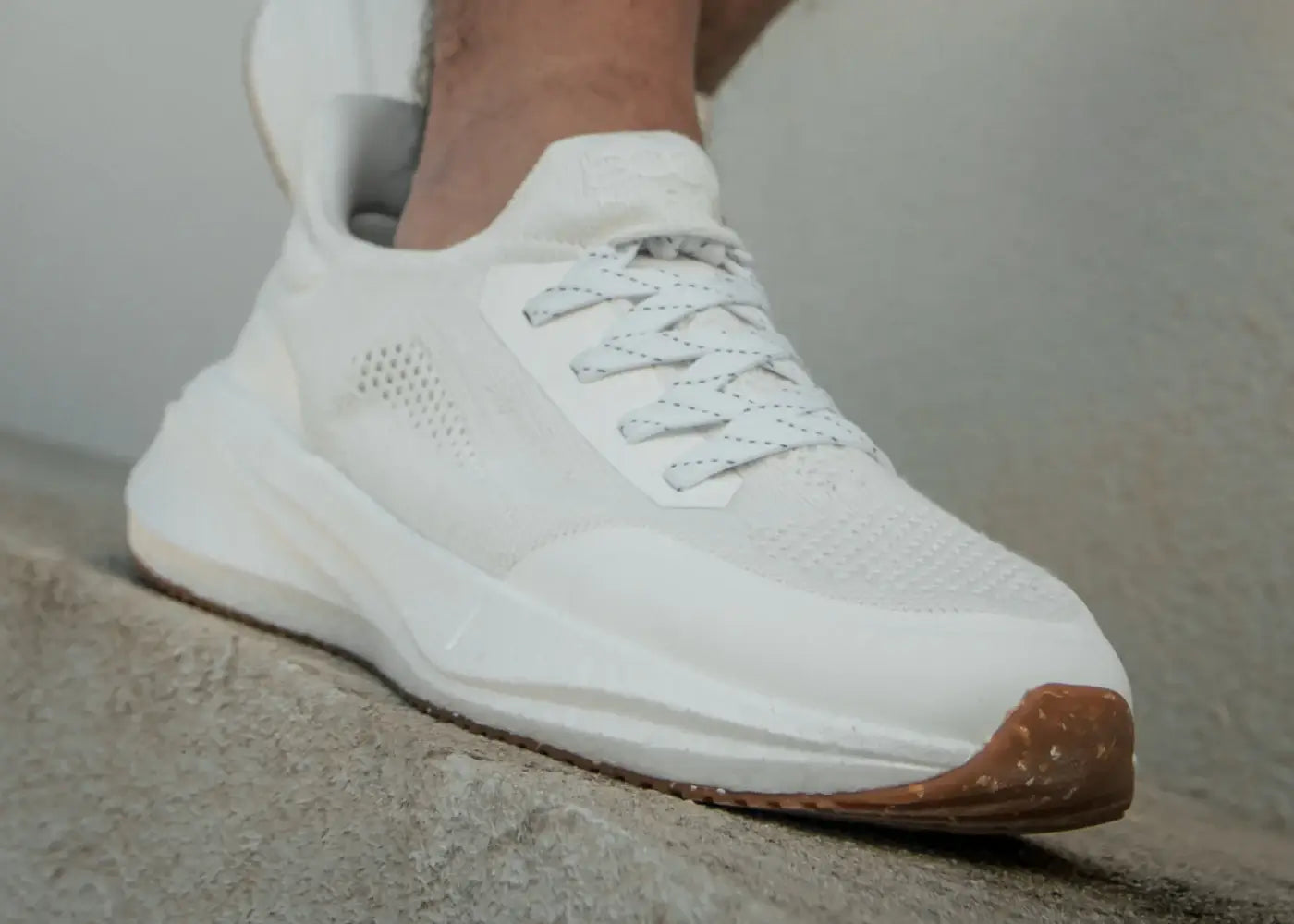 Runners for Men in Pearl White