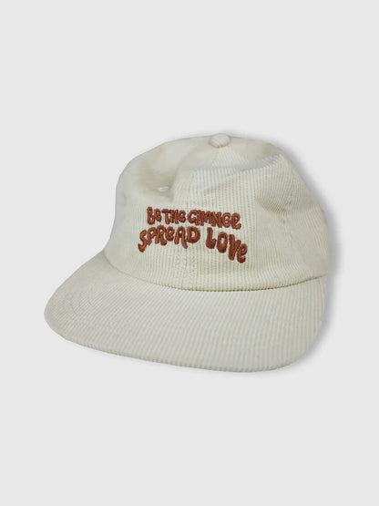 SPREAD LOVE HAT