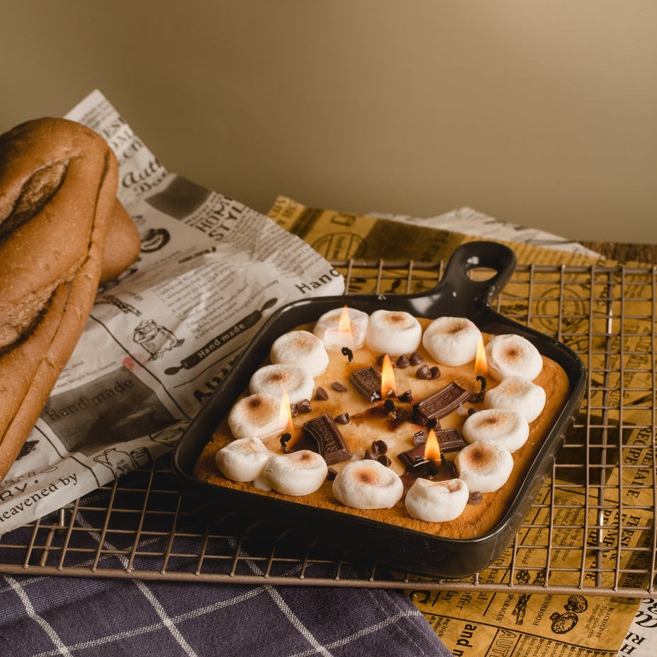 Skillet S'more Chocolate and Marshmallow Candle