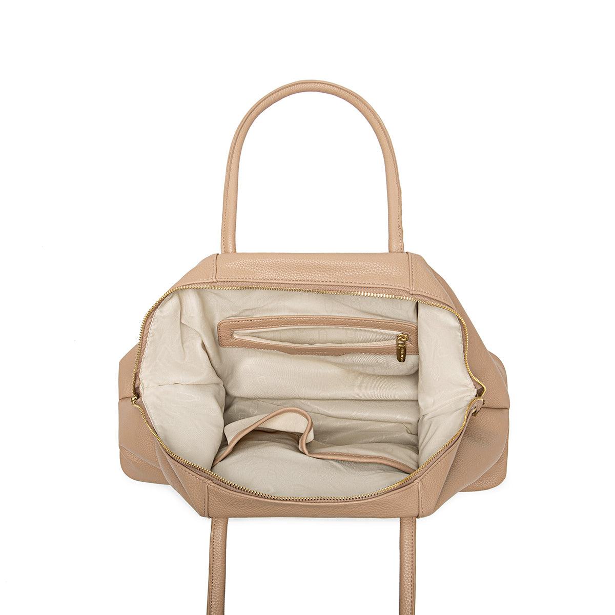 Amara Weekender