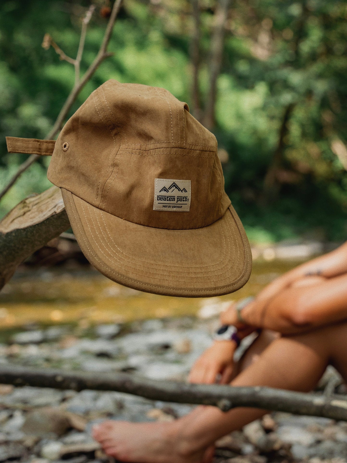 TAN 5-PANEL HAT