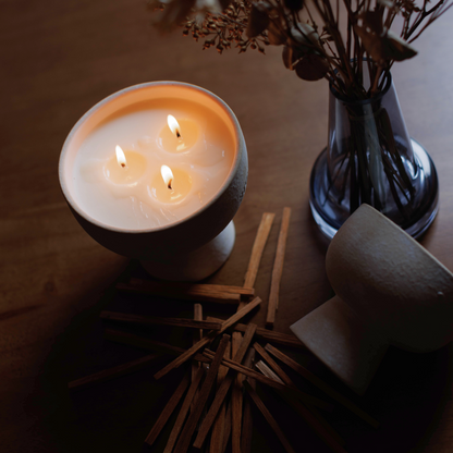 Calm Refillable Candle Osmanthus & Sandalwood