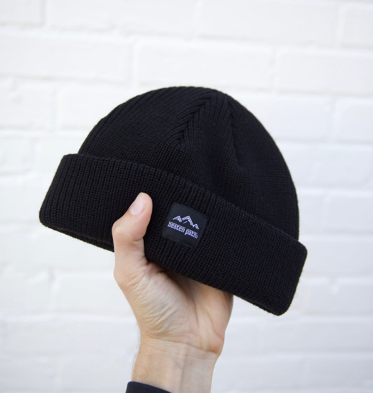 BLACK BEANIE