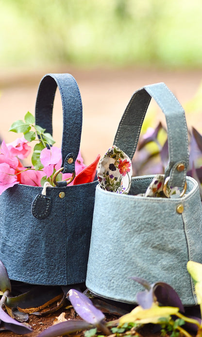 Bucket Bag by Zenkindstore