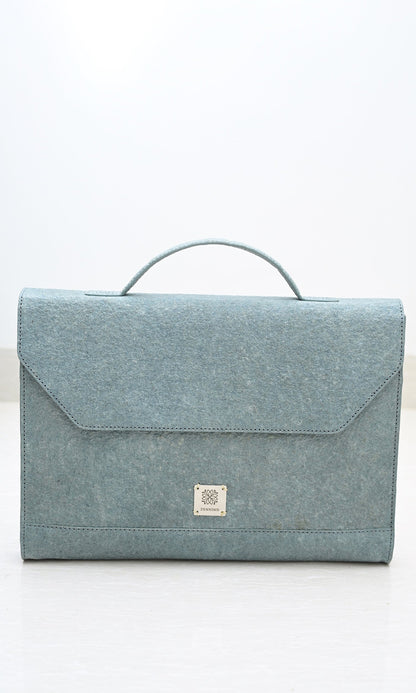 Natural Laptop Bag by Zenkindstore