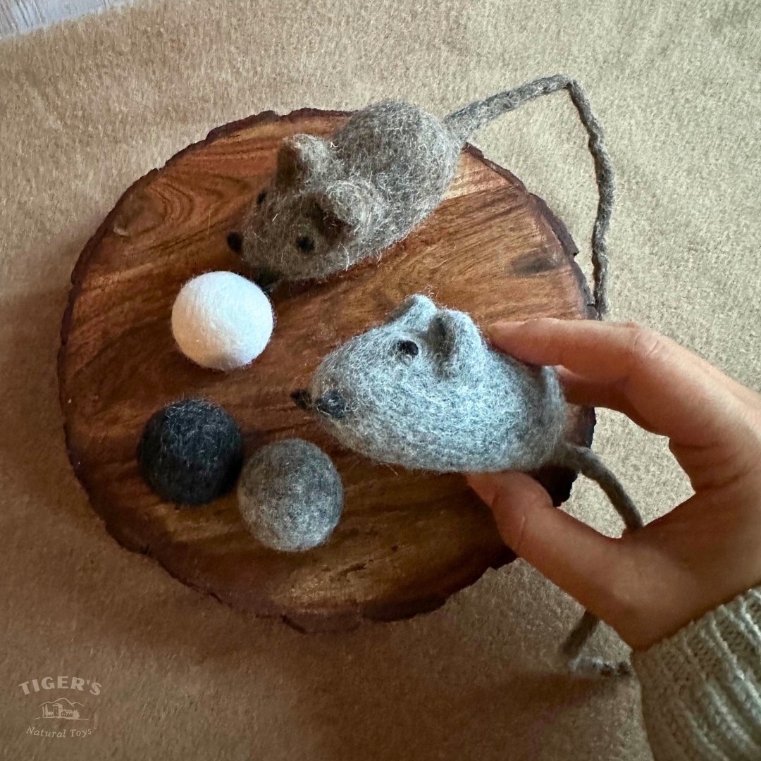 Natural Cat Toy Box - Rabbit Kicker Toy, Rabbit Pom Pom, Wool Balls, Wool Mouse Toy