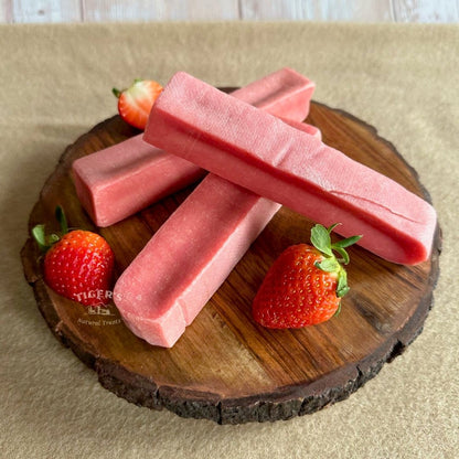 Strawberry Yak Chews for Dog, Valentine's Day Dog Treats