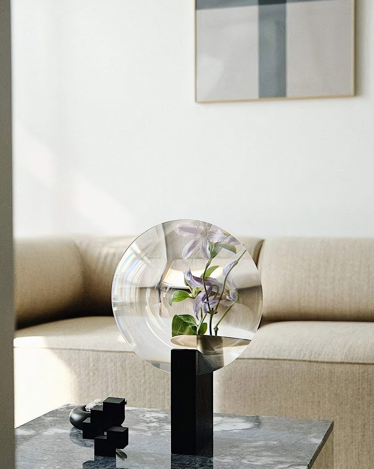 Phantom Vase - Creative Modern Decorative Vase