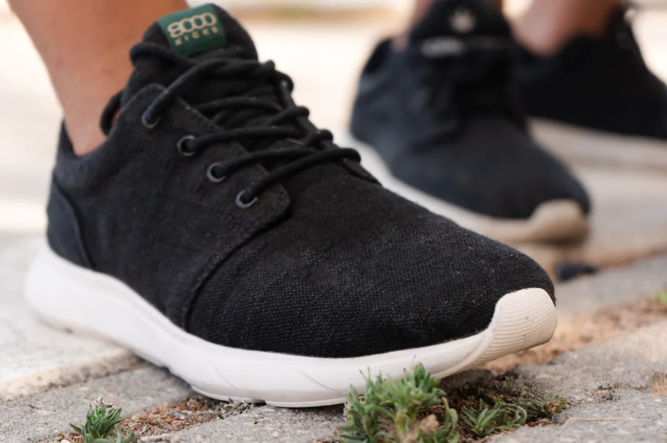 8000Kicks Explorer V2 - The 1st waterproof hemp shoes