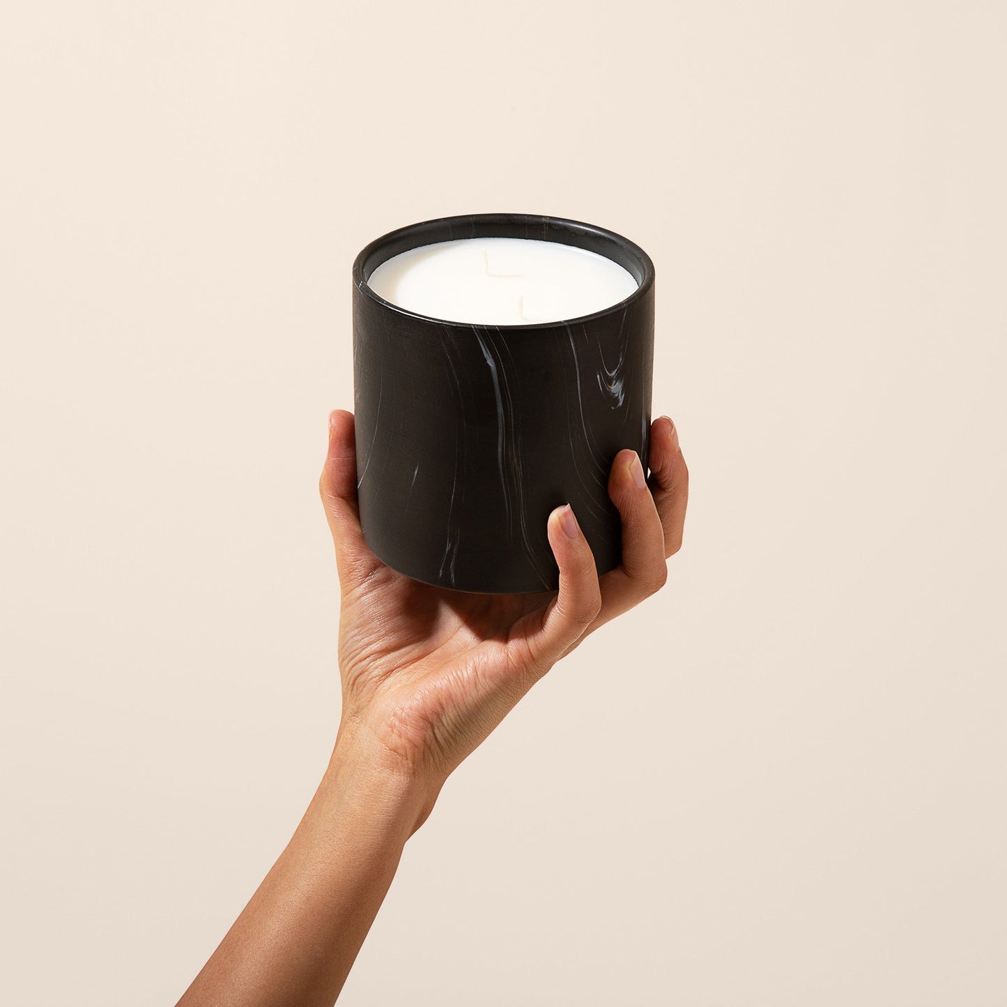 Natural Lemon Black Marquina Candle 17oz